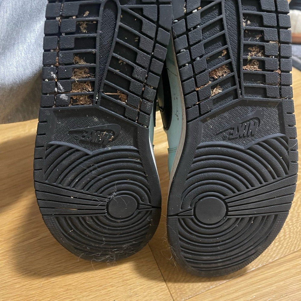 Jordan 1 - Picture 2 of 4